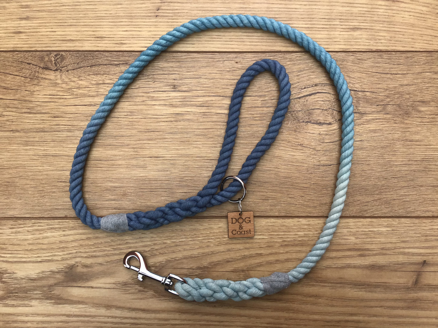 Ocean Waves Rope Lead